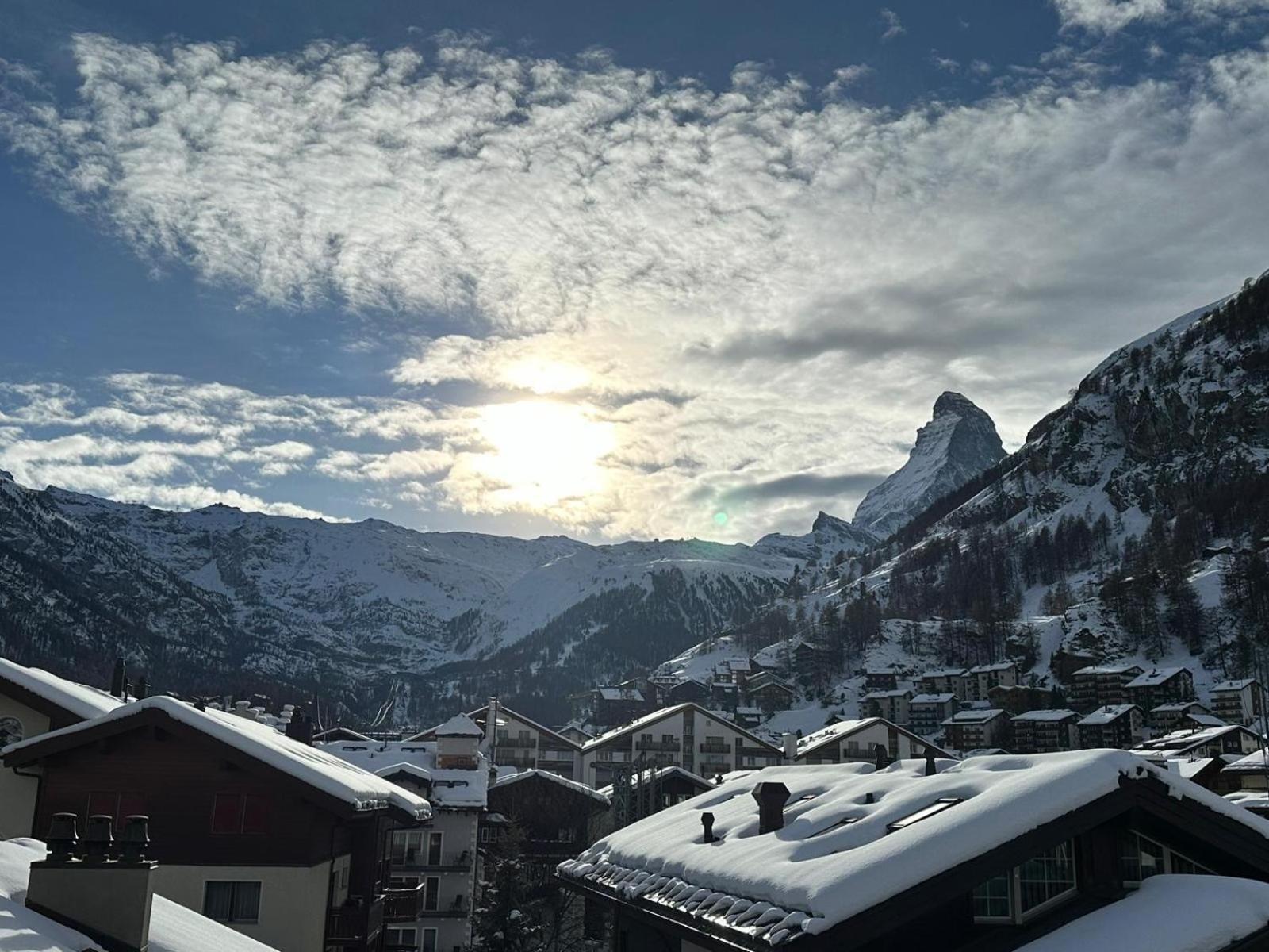 Mirabeau Etoile Hotel Zermatt Exterior photo